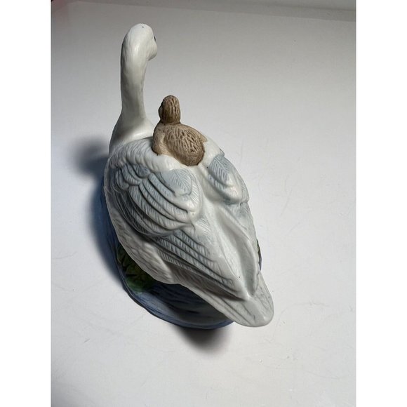 Figurine Homeco Two Swans in Set with Chicks Pond Bisque #1467 Taiwan - Picture 8 of 8